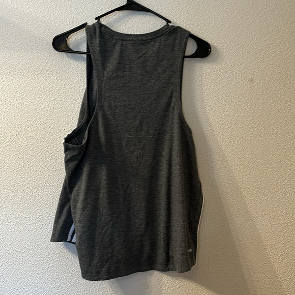 Adidas side striped tank top size XL - Picture 5 of 5